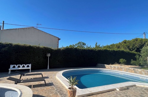Aguilas Ski Chalet | Finca Siempreverde, dogs stay free of charge with pool and green oasis of well-being