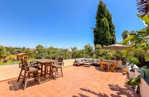 New Golden Mile Villa | Finca Tierra Sana