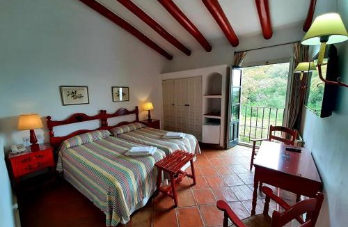 Aracena Hotel | Finca Valbono Apartamentos Rurales y Hotel