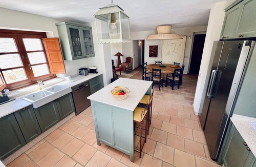 Algatocin Villa | Finca Vegachi - Five Bedroom Villa, Sleeps 10