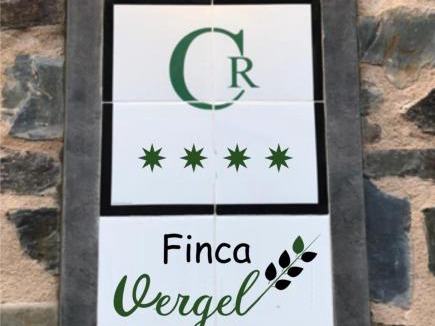 Gata Cabin | FINCA VERGEL Alojamiento con encanto habitaciones con baño