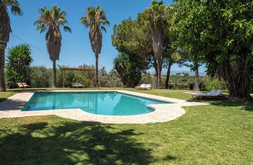 Cartama House | Finca Vinido is a charming, stylish holiday home close to Málaga and Marbella