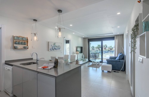 Ayamonte Apartment | Flat Near Haraganes Beach