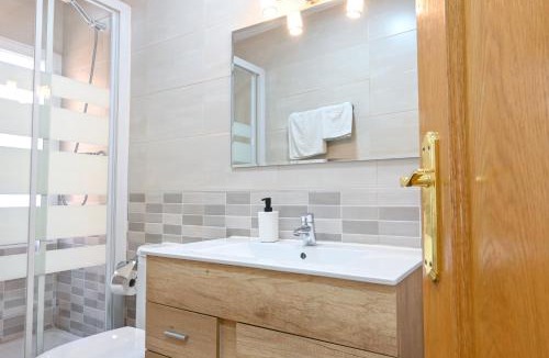 Numancia Apartment | For You Rentals Acogedor Apartamento TEMPORAL en Vallecas Tu Nuevo Hogar en un Barrio con Encanto MEN551A