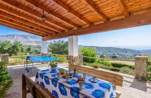 Antequera Villa | Francisca Antequera - La Higuera by Ruralidays