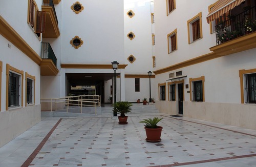 San Lorenzo Apartment | FREE PARKING, APT HISTORICAL CENTER. LUXURY