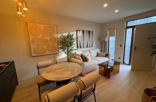 Cifuentes Apartment | Fuente Arrecha I Premium Design I 1 Bedroom