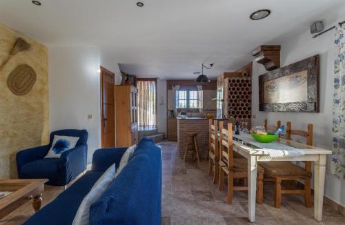 Frigiliana House | Fuente luz cottage