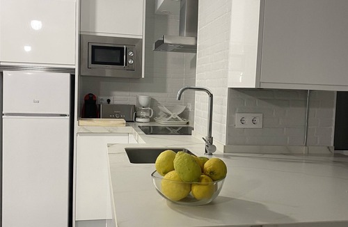 Cadiz Condo | Fully equipped apartment 400 meters from the beach