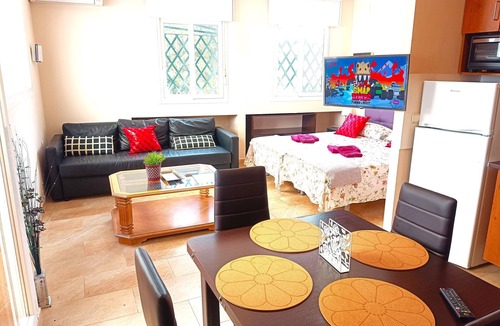 Cerrado de Calderon Apartment | G-3 Studio with patio and mountain views.