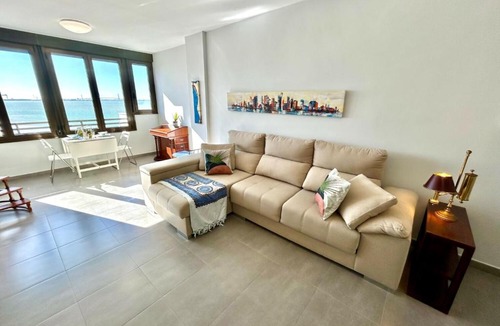 Valdelagrana Apartment | GATU Arena 1º linea de playa, parking gratis, vistas al mar, piscinas- Preferente mayores de 21 años y familias