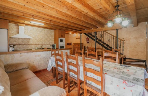 Castro de Fuentiduena House | Gemelas Del Duraton