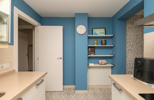Jerez de la Frontera House | GENOVA - Cosy flat just five minutes from the centre of Jerez de la Frontera with free wif