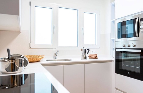 Centro - Sagrario Apartment | Genteel Home Alhondiga