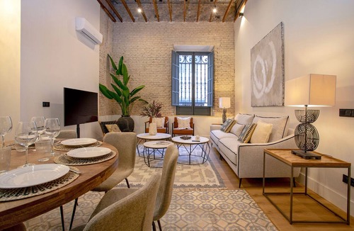 Museo Apartment | Genteel Home Almansa