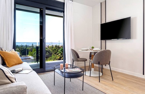 Distrito Norte Sierra Apartment | Genteel Home Arruzafa VIII