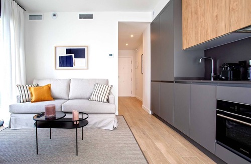 Distrito Norte Sierra Apartment | Genteel Home Arruzafa III