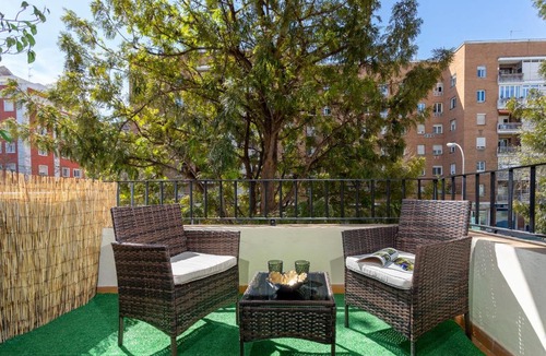 El Prado-Parque de Maria Luisa Apartment | Genteel Home Carlos V