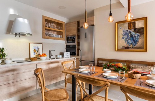 Realejo-San Matias Apartment | Genteel Home Carmen San Ignacio