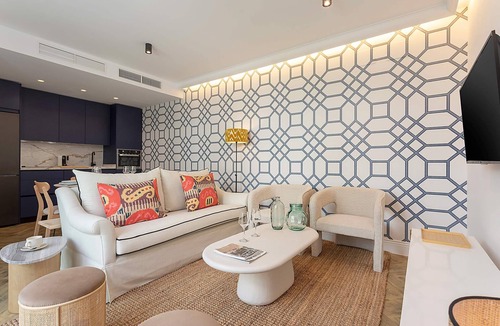 Alfalfa House | Genteel Home Casa Lagar III