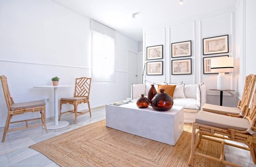 Distrito Centro Apartment | Genteel Home Claudio Marcelo