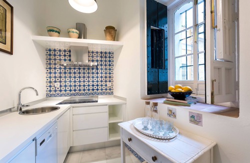 San Bartolome Apartment | Genteel Home Corral del Rey