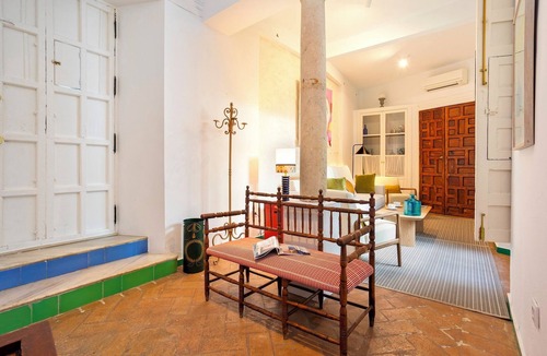 San Bartolome Apartment | Genteel Home Corral del Rey