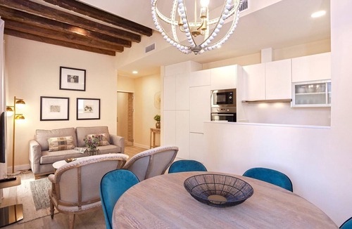Feria Apartment | Genteel Home Feria IV