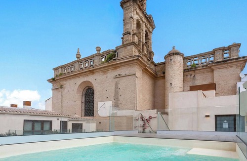 Feria Apartment | Genteel Home Feria Terrace 21