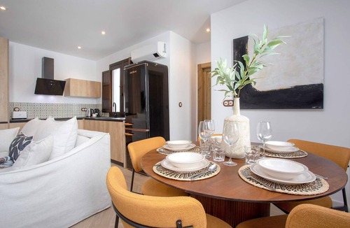 Centro - Sagrario Apartment | Genteel Home Horno Marina 10