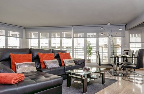 Central District Apartment | Genteel Home Isabel la Católica III