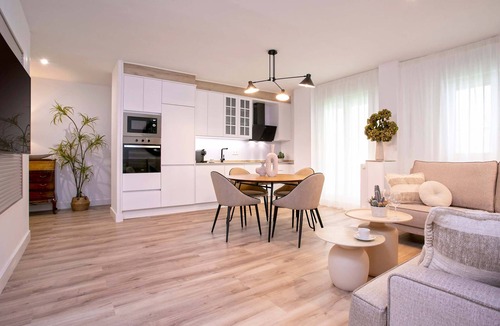 Figares Apartment | Genteel Home Lope de Vega
