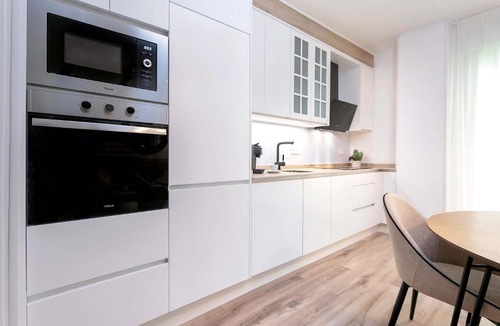 Figares Apartment | Genteel Home Lope de Vega