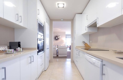 Guadalmina Apartment | Genteel Home Los Flamencos Terrace
