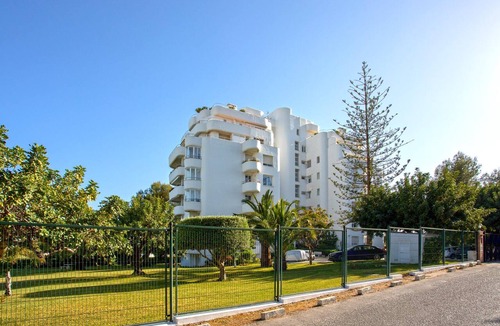 Guadalmina Apartment | Genteel Home Los Flamencos Terrace