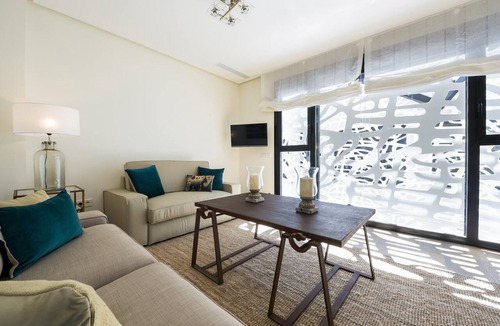 Santa Cruz Apartment | Genteel Home Mateos Gago Terrace