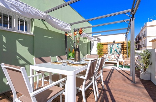 Old Town Apartment | Genteel Home Mercado Central Terrace