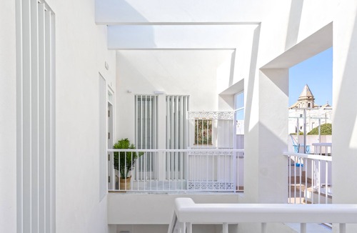 Old Town Apartment | Genteel Home Mercado Central Terrace