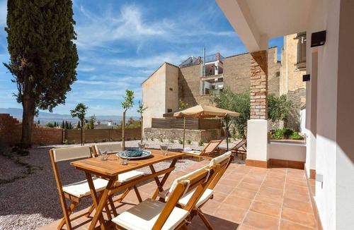 Beiro Apartment | Genteel Home Mirador de San Cristobal II