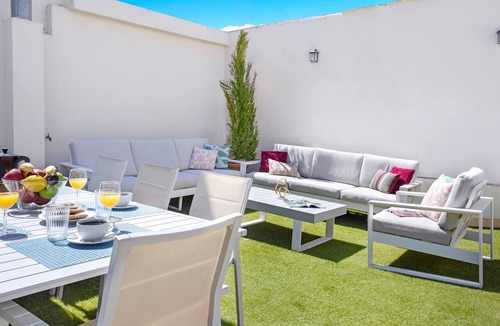 San Bartolome Apartment | Genteel Home Palacio Abades Terrace III