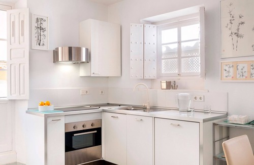 Santa Cruz Apartment | Genteel Home Pasaje Santa Cruz I