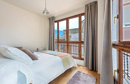 Central District Apartment | Genteel Home Piedra Santa