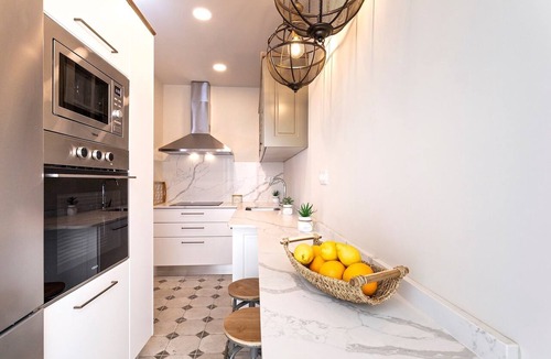 Granada City Center Apartment | Genteel Home Recogidas II