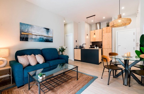 Old Town Apartment | Genteel Home Sagasta