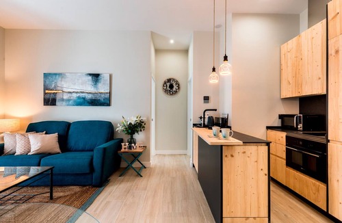 Old Town Apartment | Genteel Home Sagasta