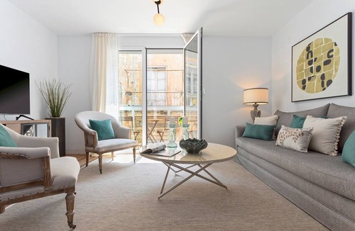 Old Town Apartment | Genteel Home San Antonio IV
