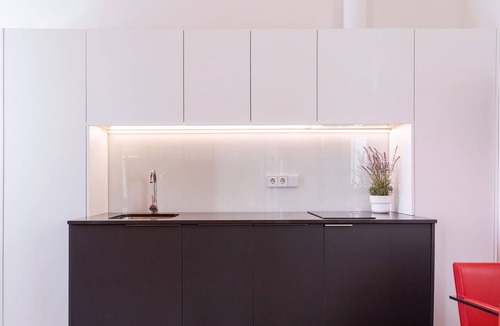 San Vicente Apartment | Genteel Home San Laureano III