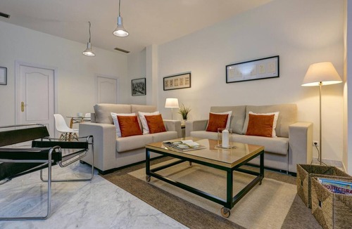 El Arenal Apartment | Genteel Home Tomas de Ibarra