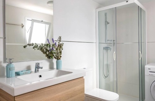 Ensanche Centro Apartment | Genteel Home Trinidad Grund S