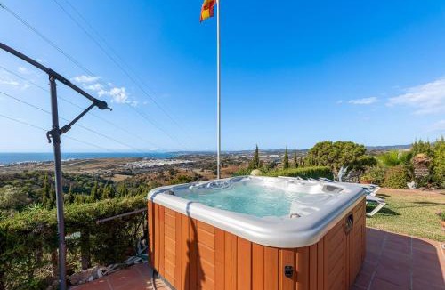 Estepona Hostel | Getaway in Villa Roca Dormitory room